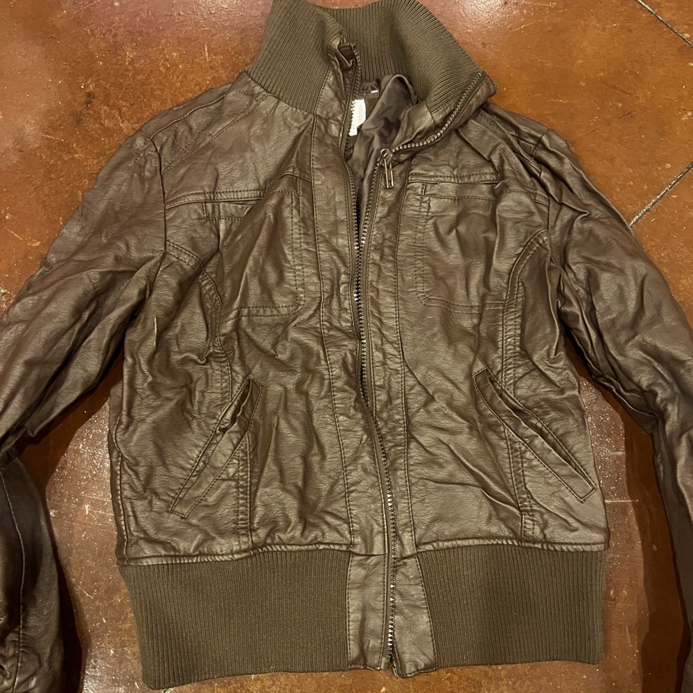 Xhilaration cropped brown bomber jacket size Large
